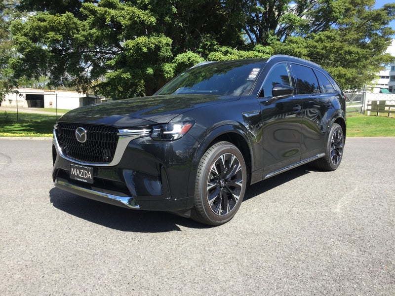 2026 Mazda CX-90 TAKAMI AWD 3.3L HYBRID image 3