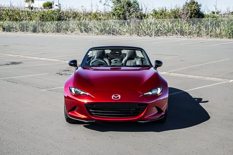 2026 Mazda MX-5 ROADSTER GT 2.0P 6 SPEED MANUAL image 2
