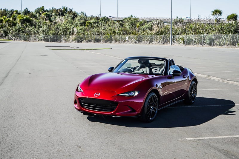 2026 Mazda MX-5 ROADSTER GT 2.0P 6 SPEED MANUAL image 3