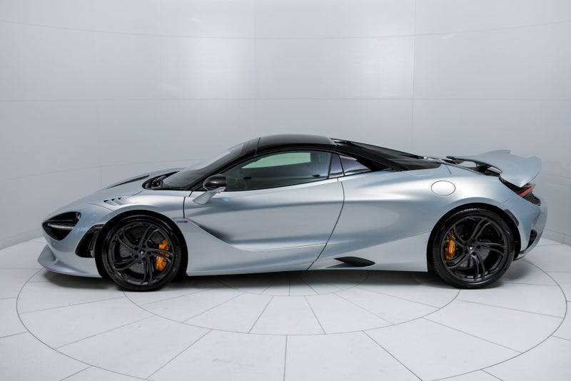 2026 McLaren 750S Spider image 4