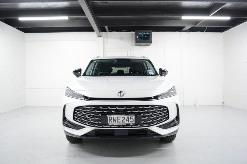 2026 MG HS Essence PHEV Turbo image 3