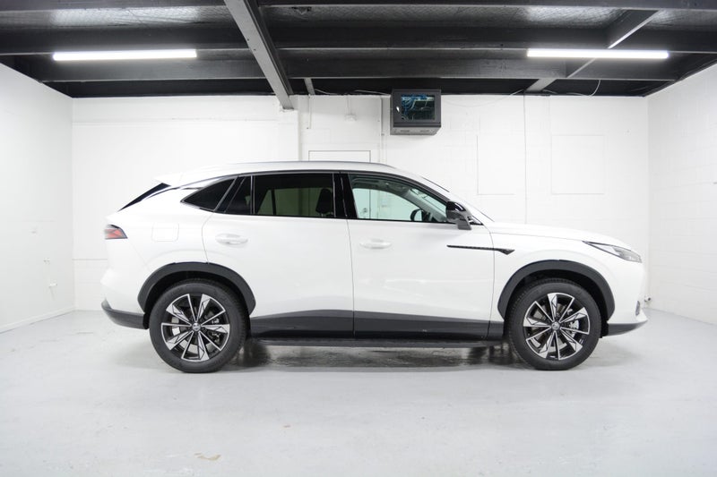 2026 MG HS Essence PHEV Turbo image 4