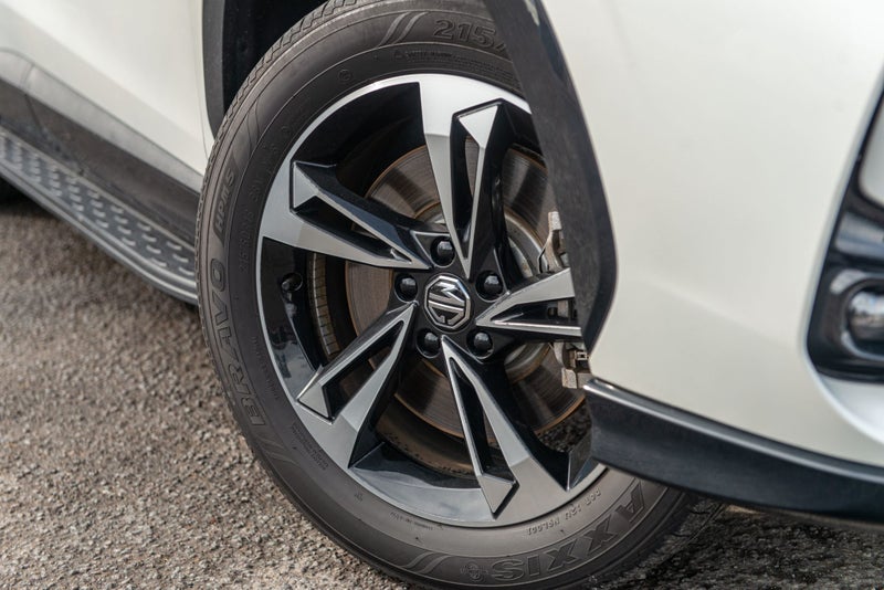 2026 MG HS Excite Super Hybrid PHEV image 5