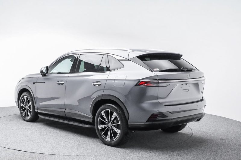 2026 MG HS Super Hybrid PHEV Essence image 5