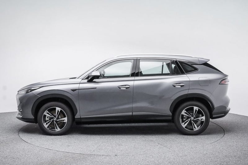 2026 MG HS Super Hybrid PHEV Excite image 5