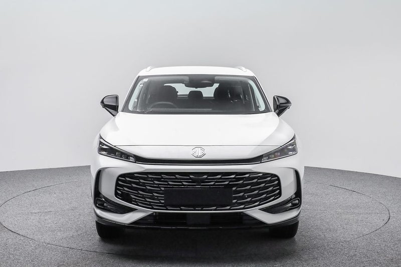 2026 MG HS Super Hybrid PHEV Excite image 2