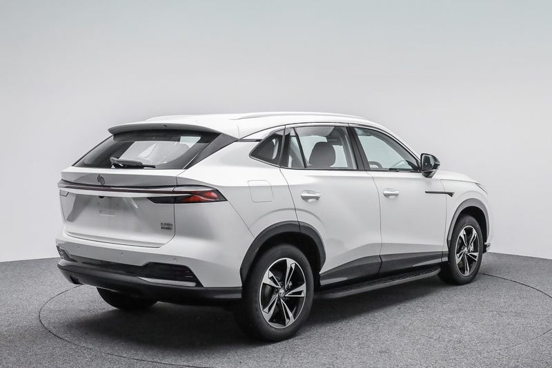 2026 MG HS Super Hybrid PHEV Excite image 4