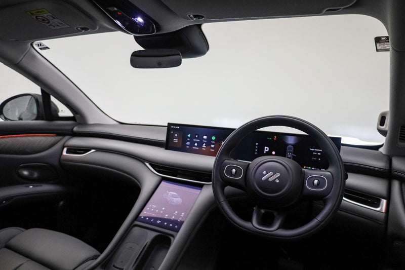 2026 MG IM6 100 AWD Performance image 2