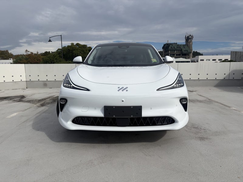 2026 MG IM6 100 RWD Platinum image 3