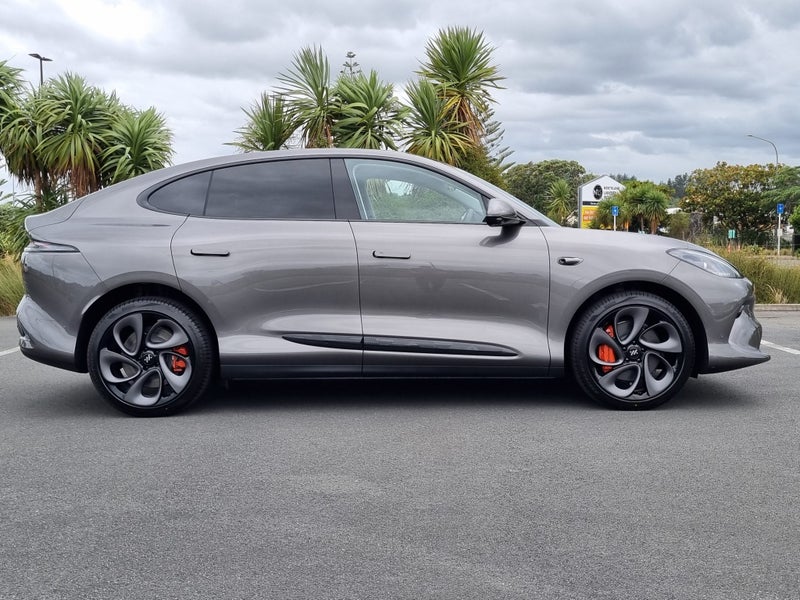 2026 MG IM6 Platinum 100Kwh/Ev image 4