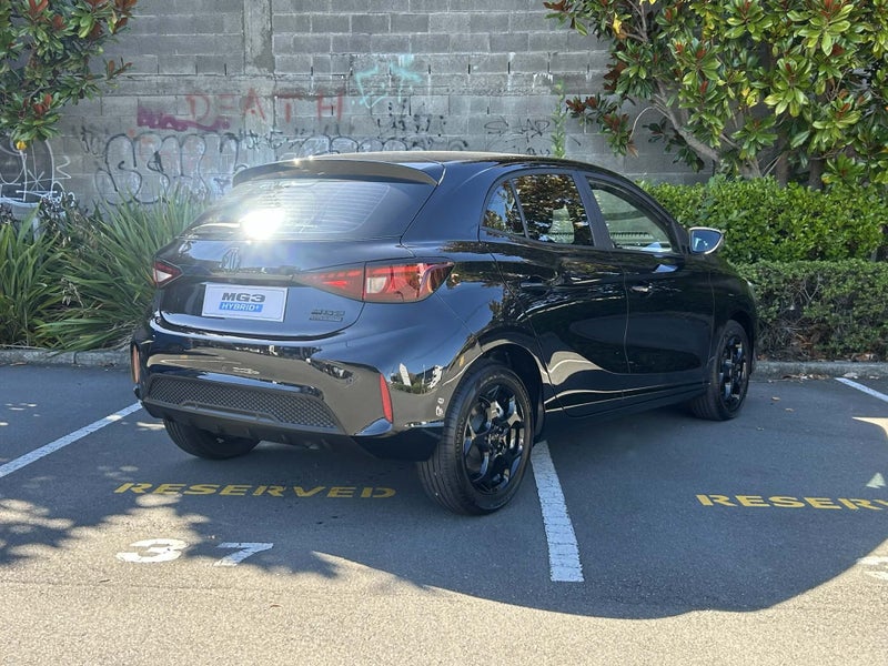 2026 MG MG3 Essence HEV -BLACK EDITION image 3