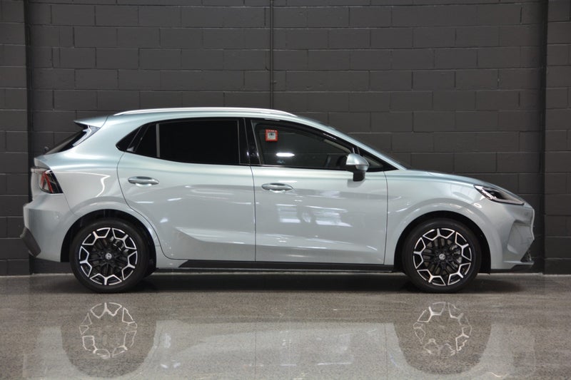 2026 MG MG4 Essence 54kWh image 3