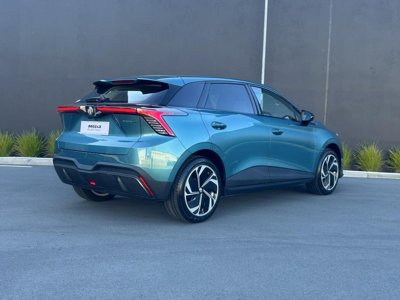 2026 MG MG4 Essence 64KWH MCE image 3