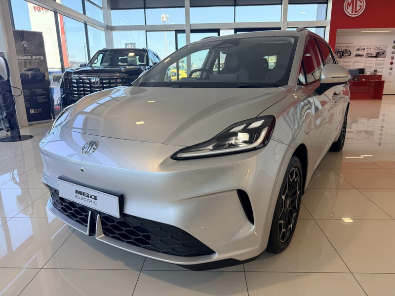 2026 MG MG4 Essence EV Urban image 2