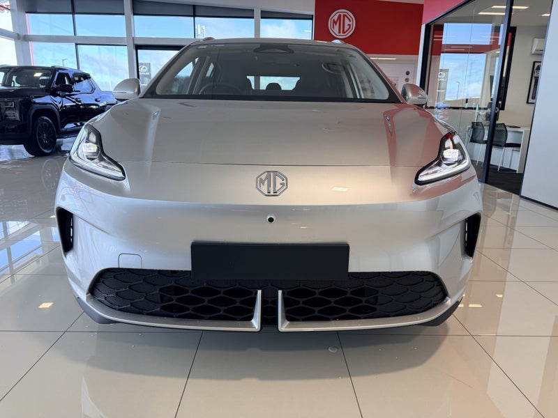 2026 MG MG4 Essence EV Urban image 2
