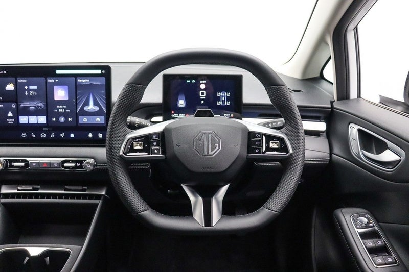 2026 MG MG4 EV Urban 54KWh Essence image 2