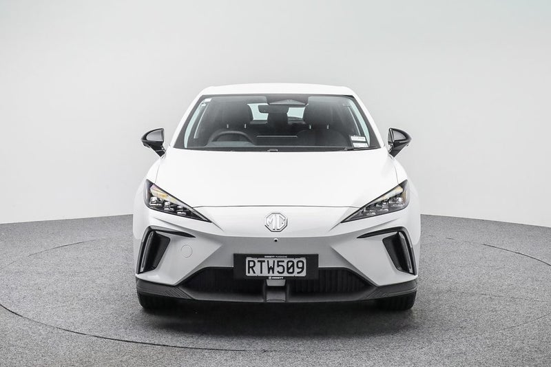 2026 MG MG4 MCE Essence 64kWh image 2