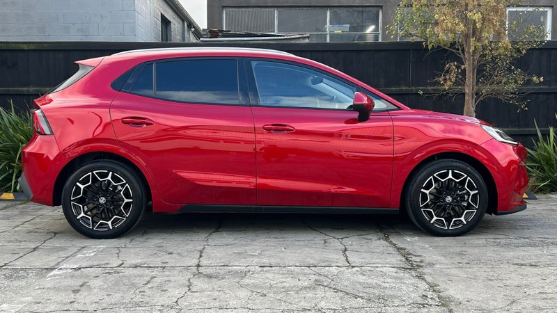 2026 MG MG4 Urban Essence 54Kwh/Ev/At image 2