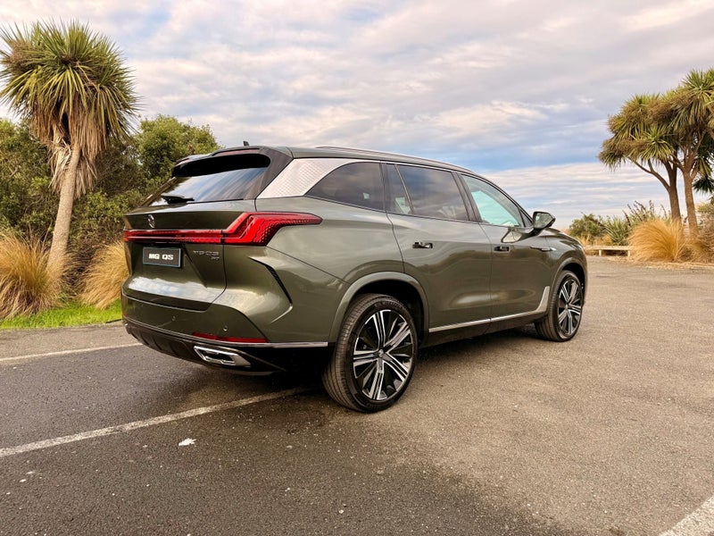2026 MG QS Essence 2.0Pt/9At 7 Seater AWD image 3