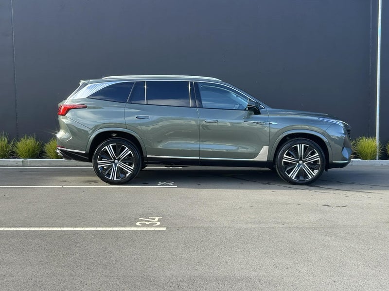 2026 MG QS Essence AWD 2.0T/9AT image 2