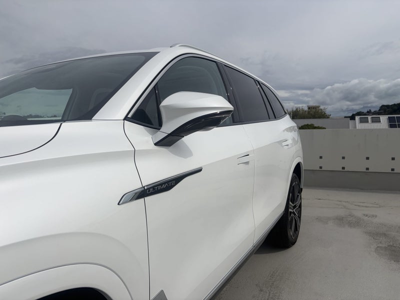 2026 MG QS Essence AWD Turbo 7 Seats image 4