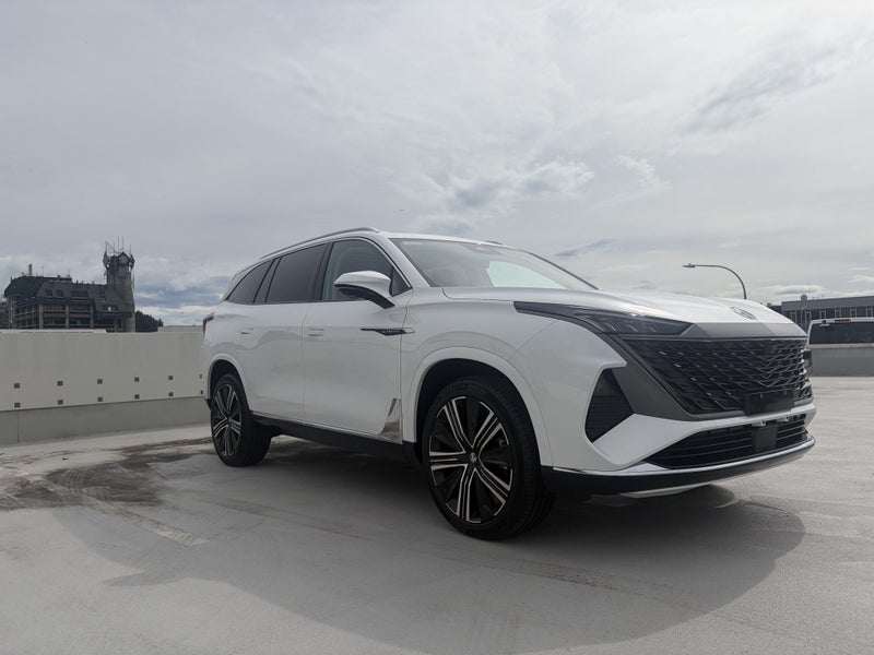 2026 MG QS Essence AWD Turbo 7 Seats image 5