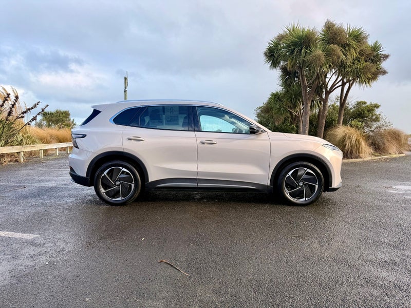 2026 MG S5 Essence 125Kwh/Ev/At image 2