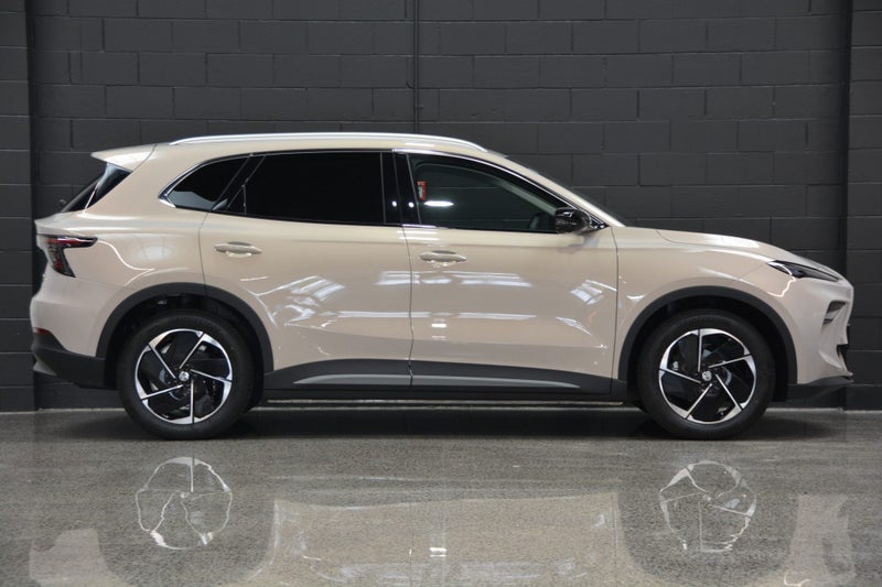 2026 MG S5 Essence 49kWh image 3