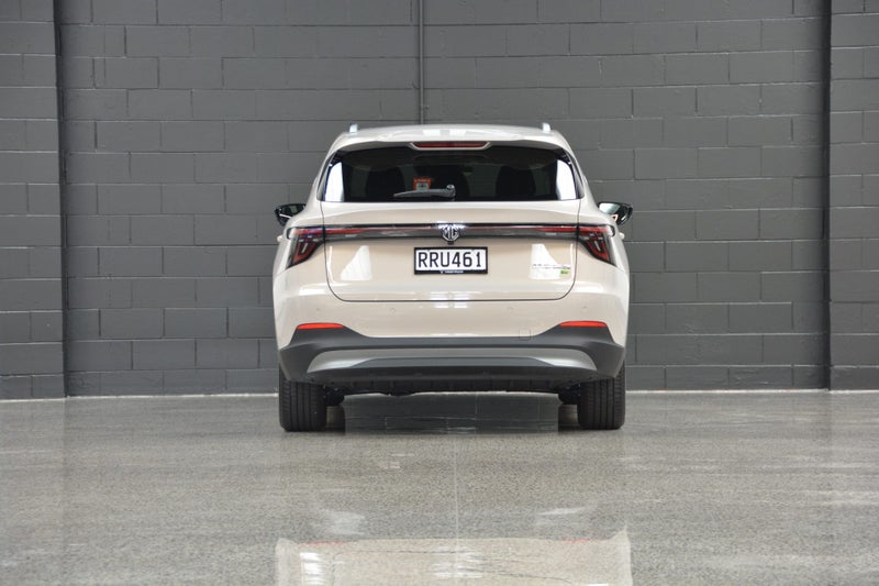 2026 MG S5 Essence 49kWh image 5