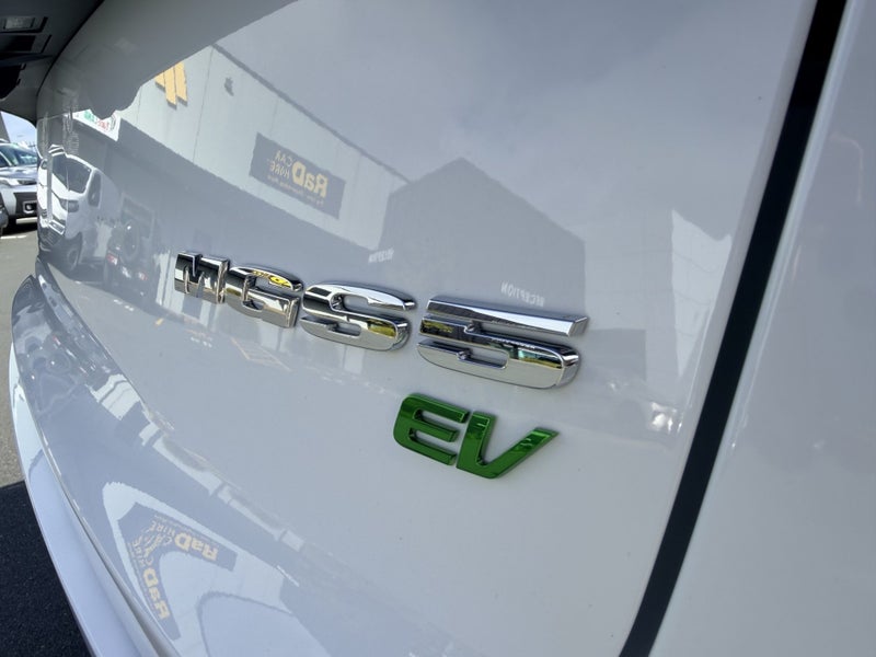 2026 MG S5 Essence 62kwk EV image 5