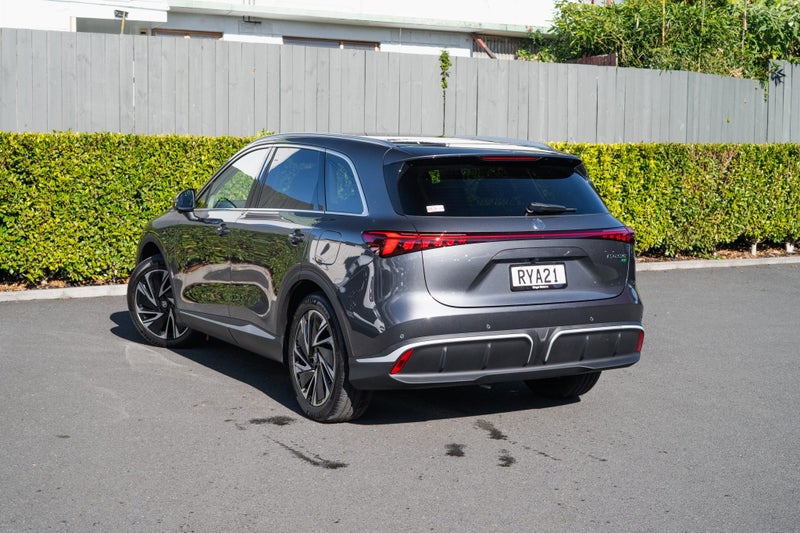 2026 MG S6 Essence AWD 180KW 77KW image 3