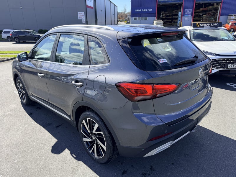 2026 MG ZS 1.5 Essence HEV image 3