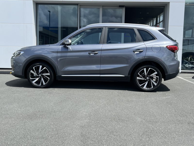 2026 MG ZS Essence 1.5Pht/3Hd image 3