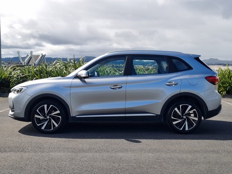 2026 MG ZS Essence 1.5Pht/3Hd image 3
