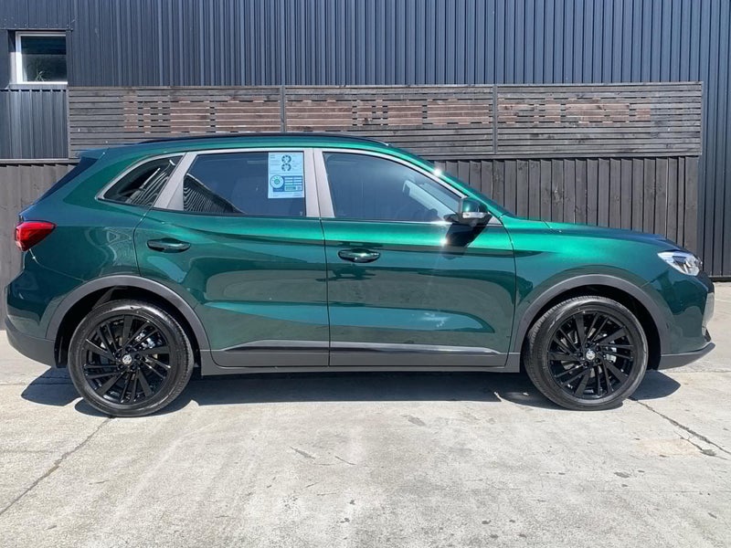 2026 MG ZS Essence Hybrid 1.5 BLACK EDITION image 2
