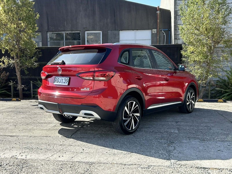 2026 MG ZS Essence Hybrid + image 3