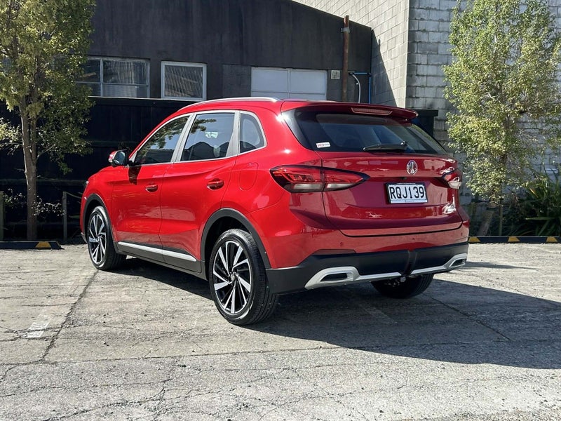 2026 MG ZS Essence Hybrid + image 4