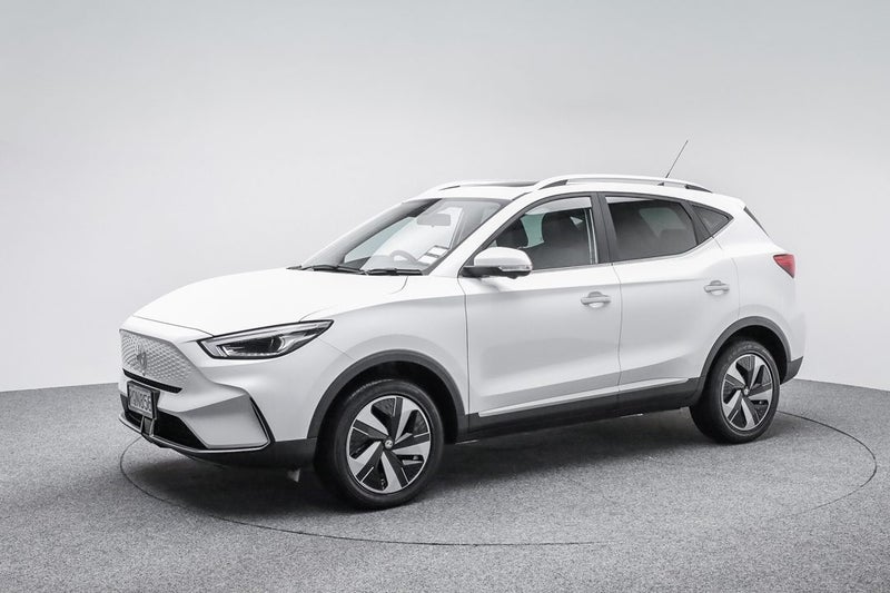 2026 MG ZS EV Essence LR image 2