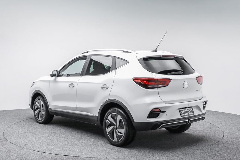 2026 MG ZS EV Essence LR image 5