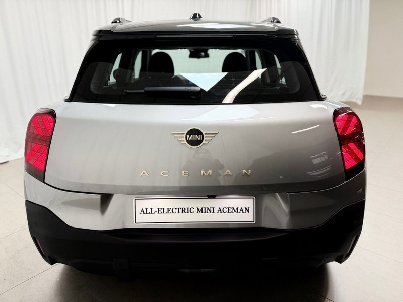 2026 MINI Aceman Aceman E image 3