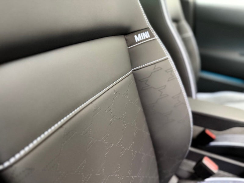 2026 MINI Aceman Aceman E Classic image 5