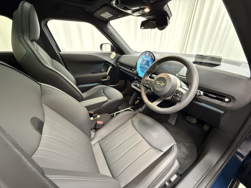 2026 MINI Aceman Aceman SE Favoured image 5