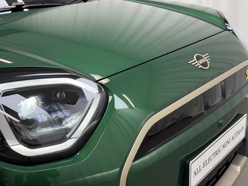 2026 MINI Aceman Aceman SE Favoured image 4