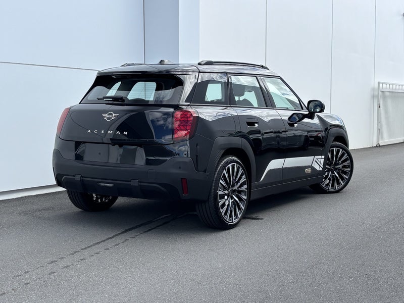 2026 MINI Aceman E Classic - Salt Edition! image 2