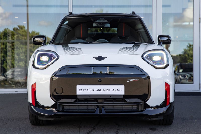 2026 MINI Aceman JCW E Full electric image 2