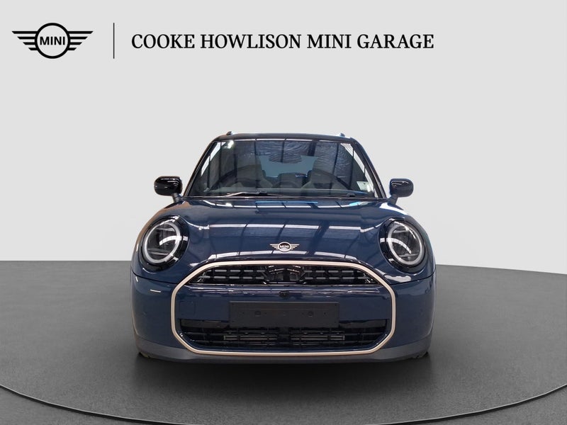 2026 MINI Cooper C 5 Door Favoured image 2