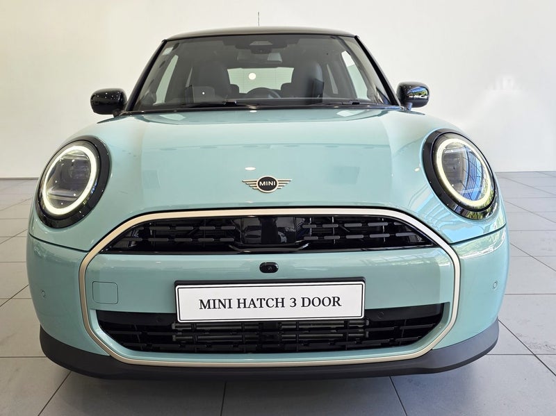 2026 MINI Cooper C Favoured Spec 3dr image 2