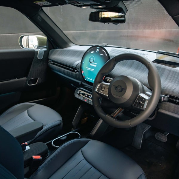 2026 MINI Cooper Electric 3 Door image 3