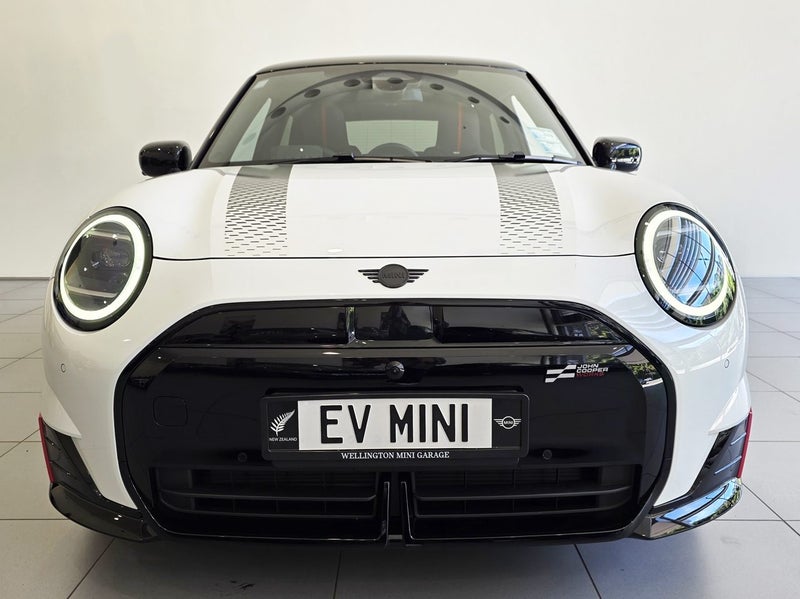 2026 MINI Cooper JCW E image 2