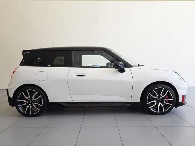 2026 MINI Cooper JCW E image 3